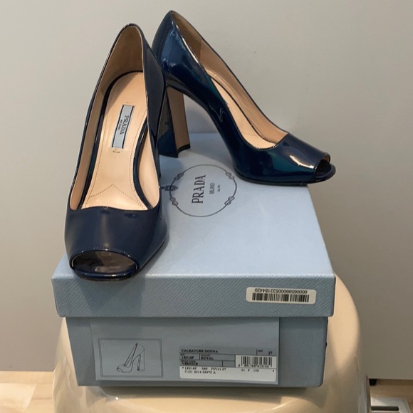 Prada Navy Patent Peeptoe Pumps Size 37/7 - Picture 1 of 7